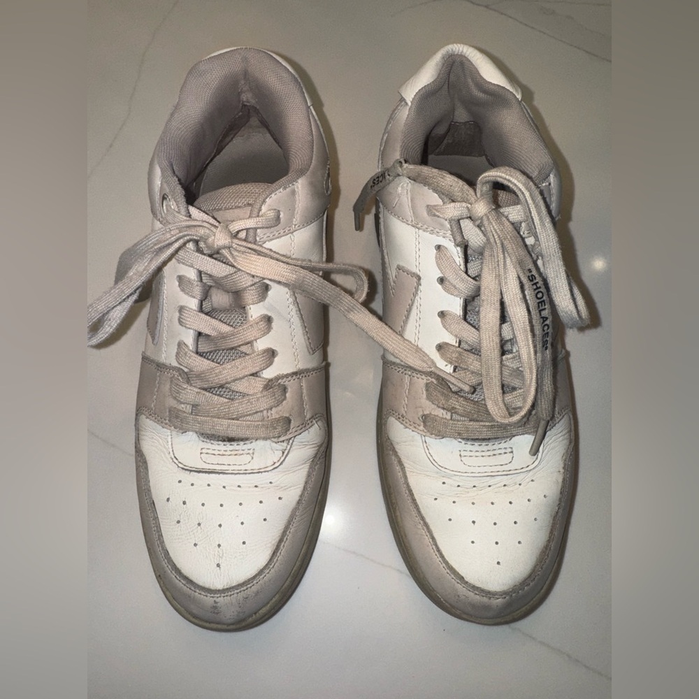 Off White Brand shoes. Size 41. White with tan details and tan soles.